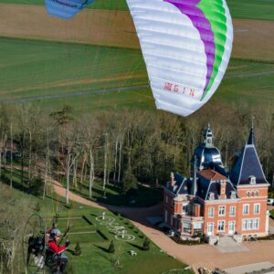 Gin Pegasus 2 Paraglider (30m) – Demo Unit with Kiting Harness